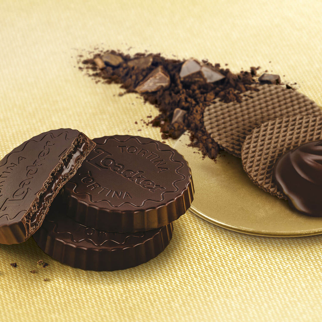 Tortina Triple Chocolate, chocolate wafer Specialty, 4.44 oz. Box closed up